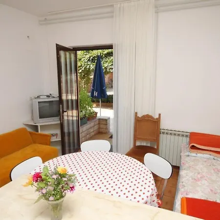 Apartment With A Parking Space - 7110 *