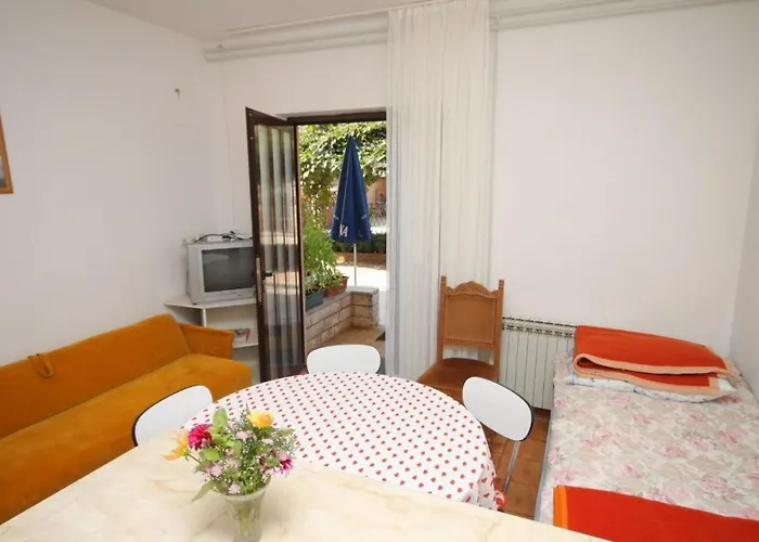 Apartment With A Parking Space - 7110 *